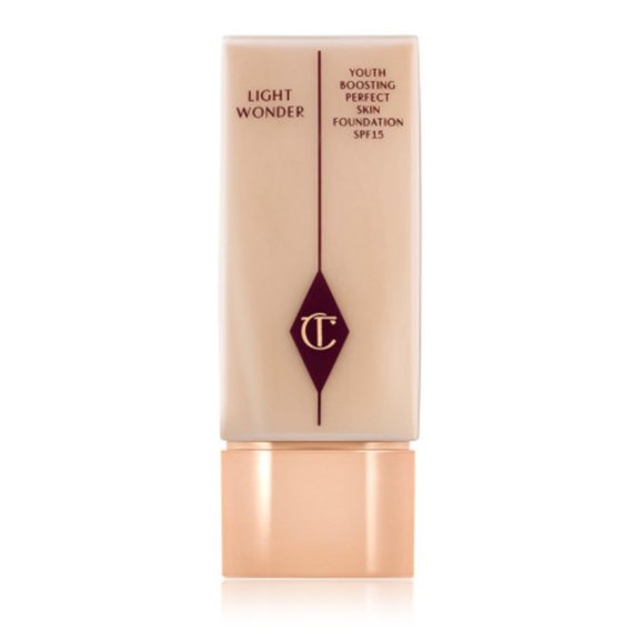 Charlotte Tilbury Other - CHARLOTTE TILBURY | Light Wonder Foundation | 4 Fair